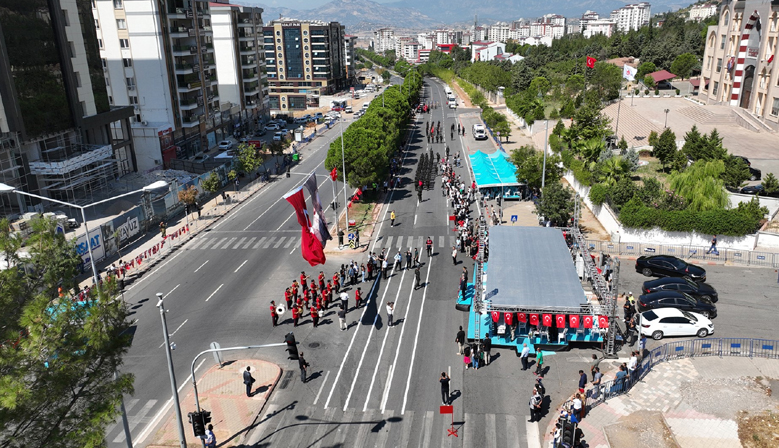 Kahramanmaraş’ta Zafer Bayramı’nın 101. Yılı Kutlandı