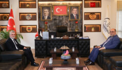 BAŞKAN GÖRGEL’DEN BAŞKAN AKPINAR’A ZİYARET
