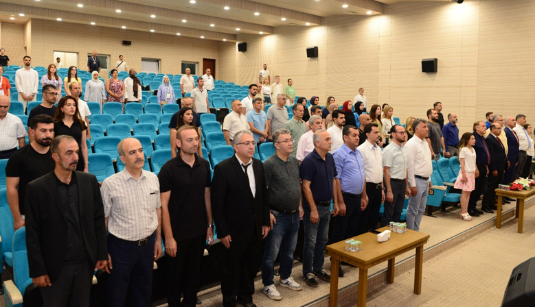 KSÜ’de “15 Temmuz” Paneli ve Resim Sergisi Düzenlendi